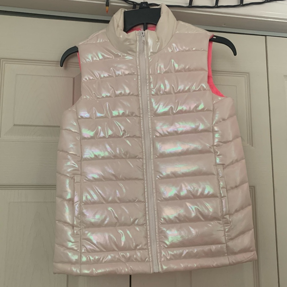 Stylish Iridescent Puffer Vest
